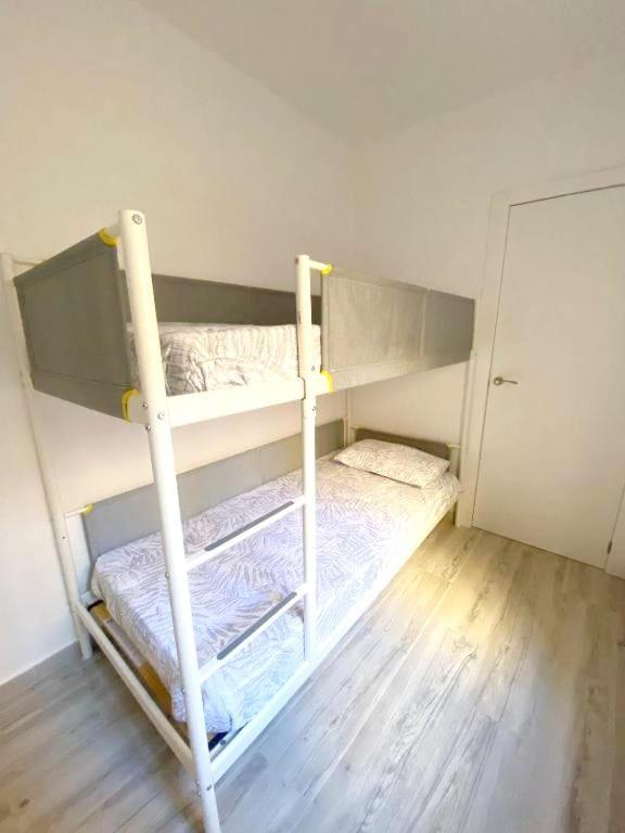 Malaga Inn Apartaments المظهر الخارجي الصورة