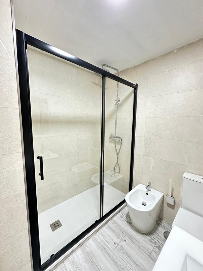 Malaga Inn Apartaments المظهر الخارجي الصورة
